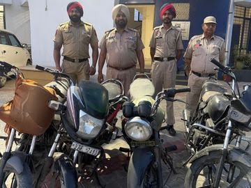 जालंधर पुलिस ने वाहन चोर को किया काबू :चोरी की 4 बाइक बरामद, बेचने आया था, साथी फरार