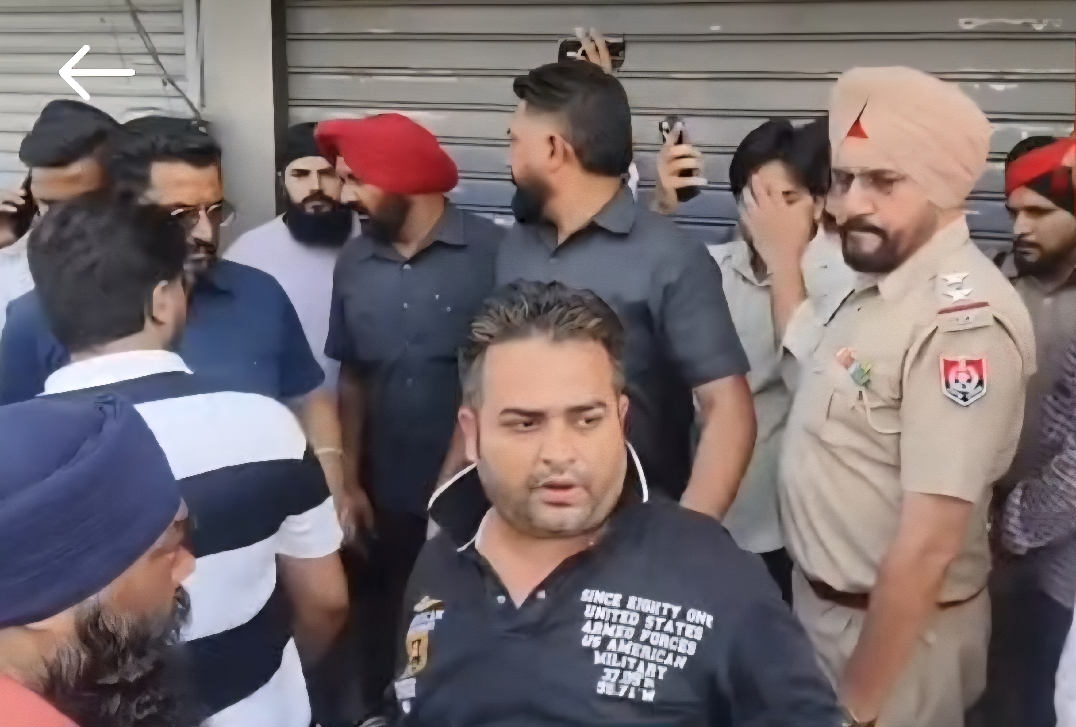 चावला मोबाइल पॉइंट पर ताबड़तोड़ फायरिंग, रंगदारी कनेक्शन की जांच तेज