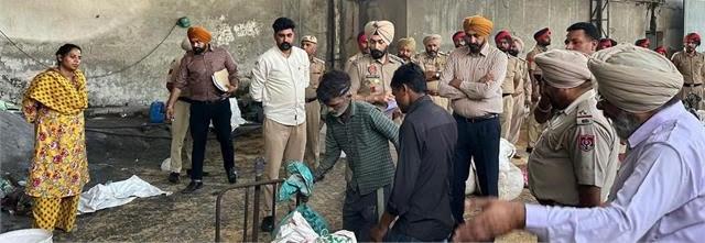 लुधियाना कमिश्नरेट ड्रग डिस्पोजल टीम ने कुल 11 क्विंटल भुक्की, नशीला पाउडर, आइस को किया आग के हवाले